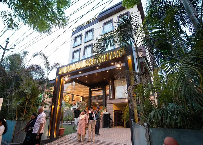 Hotel Radiance Courtyard