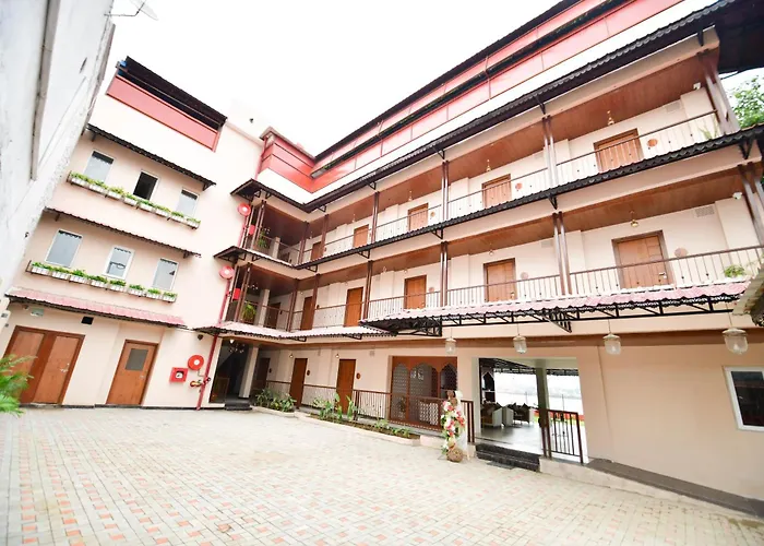 Hotel Aviral Ganga